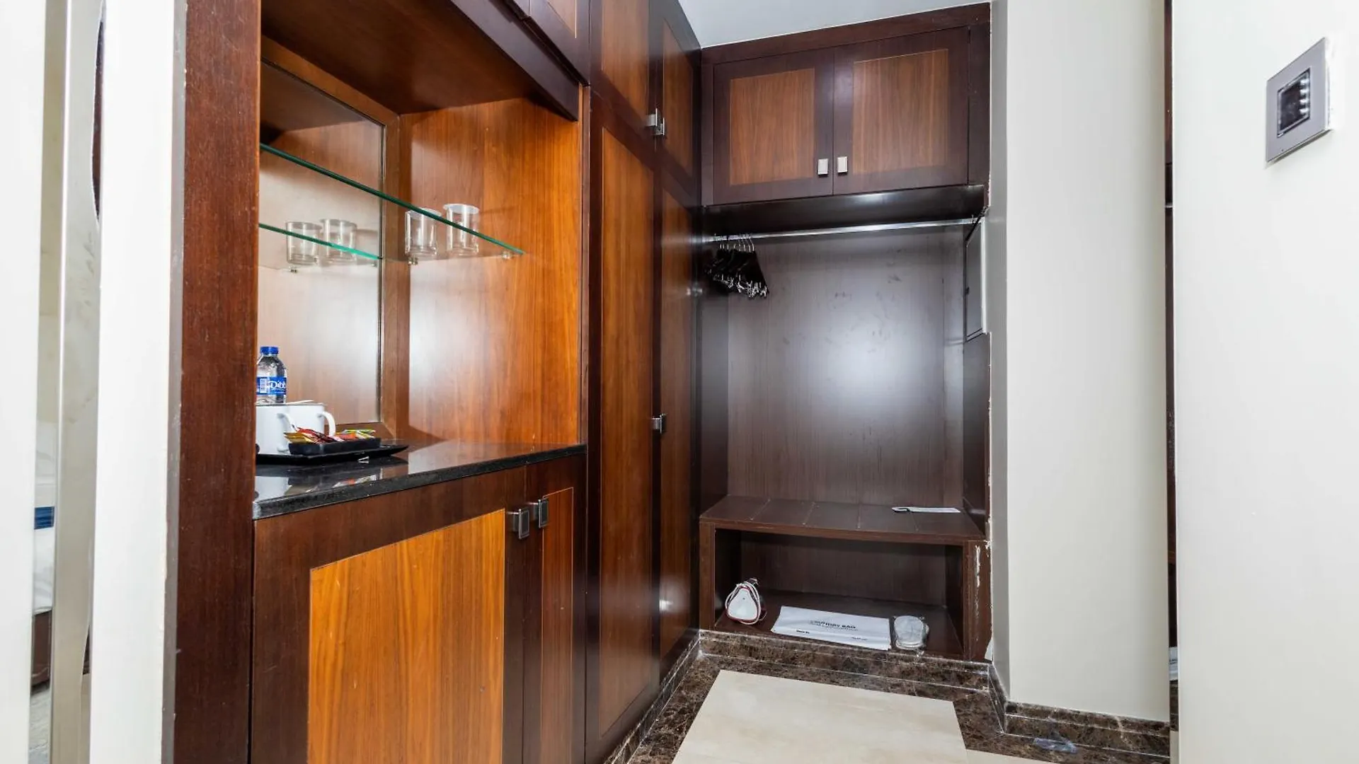 Elegant Escape In Al Nahda Apartment Dubai United Arab Emirates